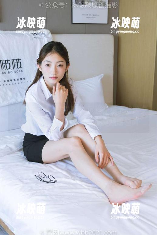 BoBoSocks袜啵啵 - 沉浸在稚予的除夕快乐（花絮版）合集里，真想喵喵叫
