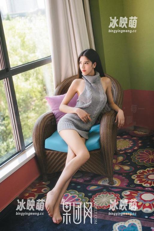 GIRLT果团网-裴希西 GIRLT果团网 - 裴希西的豹纹写真:每一张壁纸仿佛都在诉说不为人知的故事。