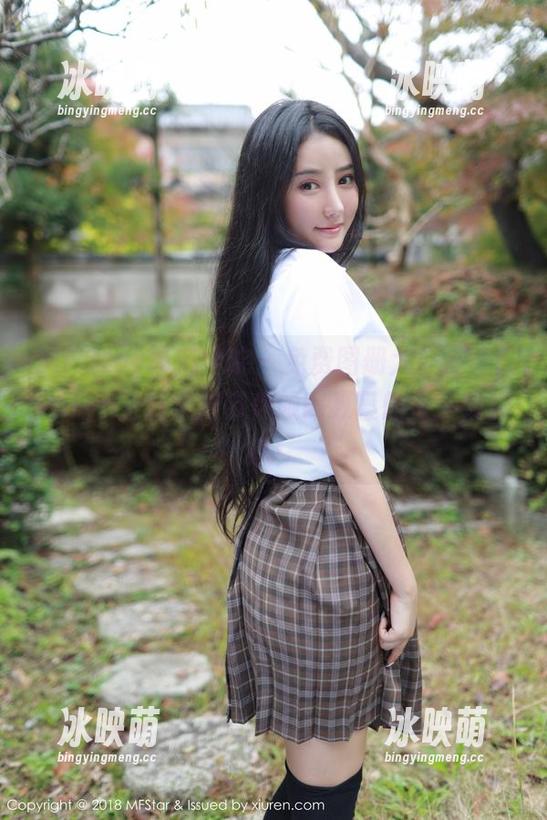 MFStar模范学院 - 免费图册大公开，Evelyn艾莉学妹带你领略夏日的每一缕微风！