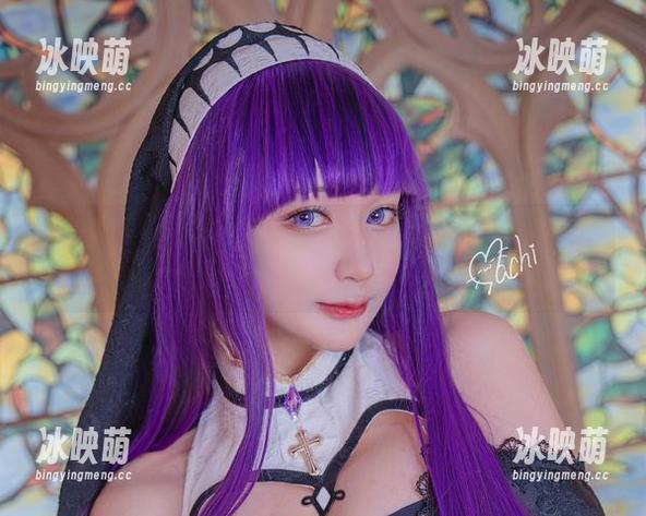 Machi马吉的居家美图合集：从客厅到阳台，都是她的时尚舞台