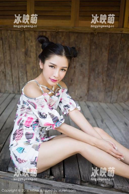 MiStar魅妍社 - 小乔Joyi的高清女孩图册：在画面中感受心跳