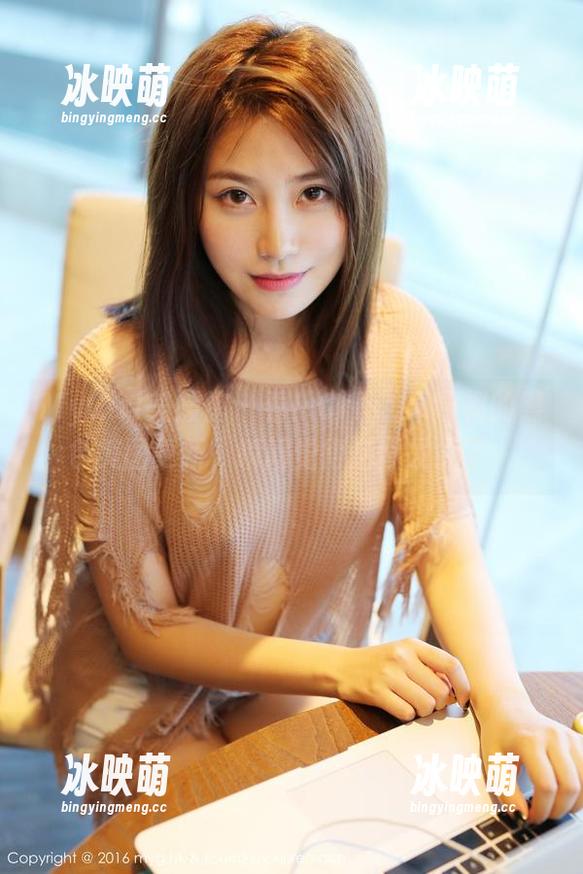 MyGirl美媛馆 - 看！Cris_卓娅祺的黑色美图更新，瞬间觉得后背发烫了～