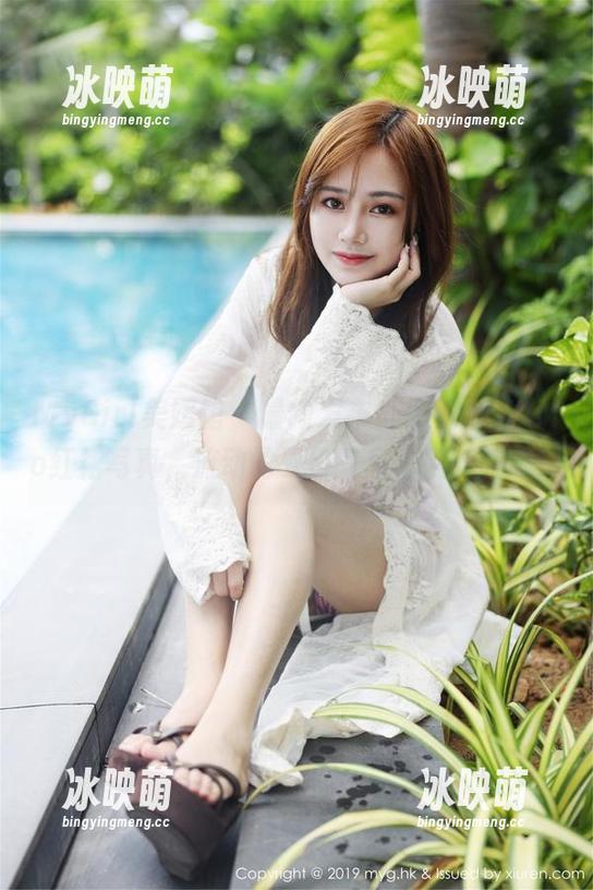 MyGirl美媛馆 - 最新发布！伊小七MoMo红裙写真，流动的夏日气息，别眨眼哦！