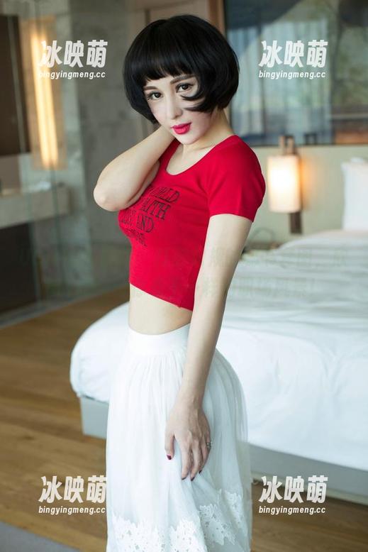 UGirls尤果网-欣杨Kitty UGirls尤果网 - 打破常规的秘书套图,欣杨Kitty带你看不一样的职场风景!