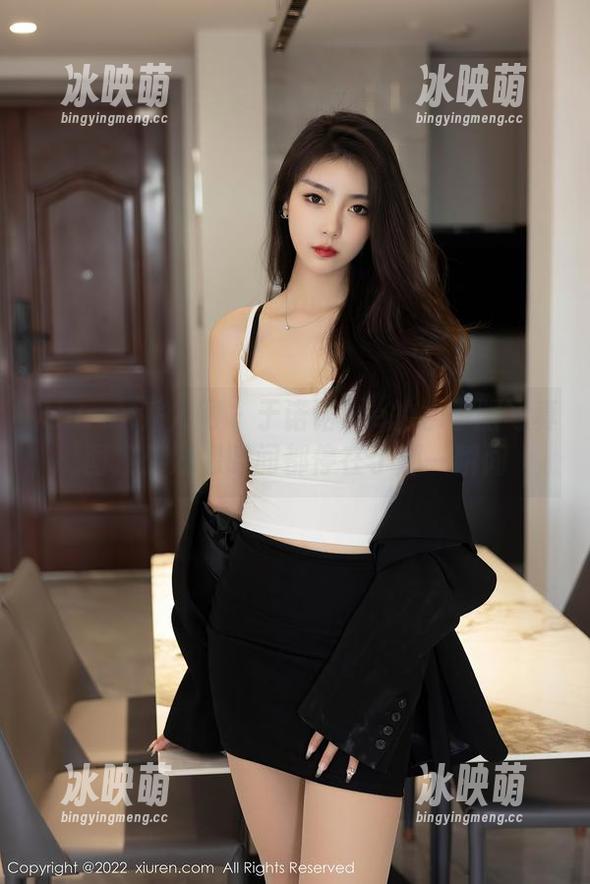 Xiuren秀人网 - 于诺诺ise的水手服写真图集：好像时间都停在了那一瞬间