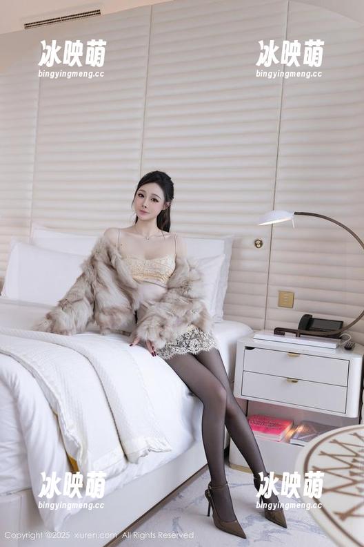 Xiuren秀人网 - 让观看成为享受，林文文yooki的御姐写真竟如此撩人！