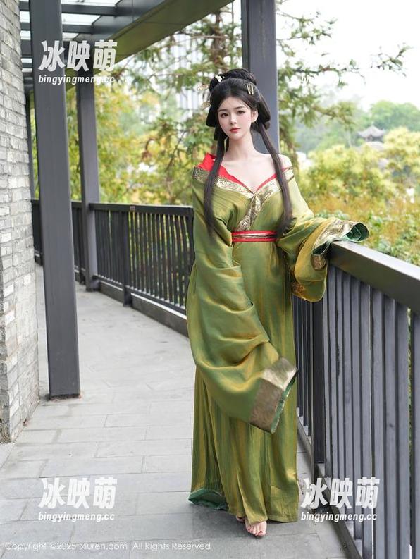 Xiuren秀人网 - 图片中的赤间菀枫：体操服的秘密，您绝对想不到的氛围！