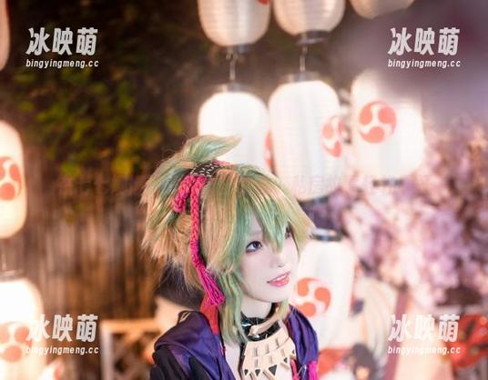 在七七娜娜子的纯白日常里，私房故事轻轻展开