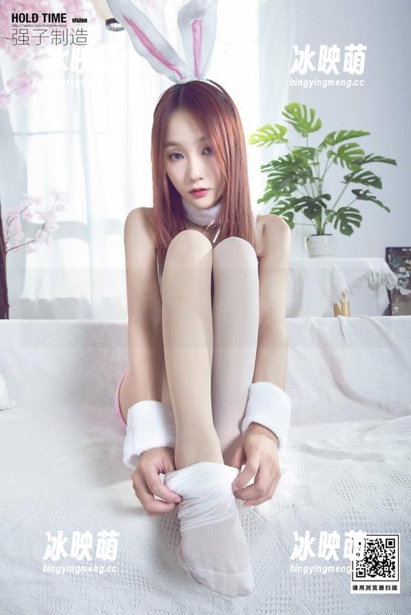 丽柜 - 黄芬的丝袜写真，免费放送风格与诱惑