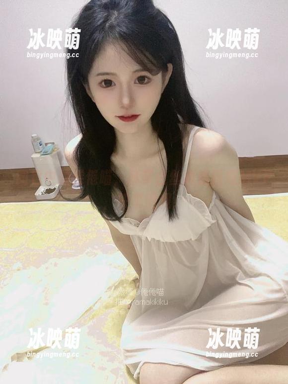 图包中的倦倦喵，吊带白丝真是诱惑MVP，快来围观！