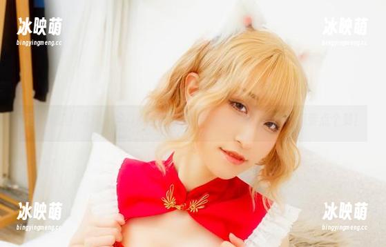 美图精选！北哥完全OK与红猫猫的奇妙瞬间，忍不住想要点个赞！