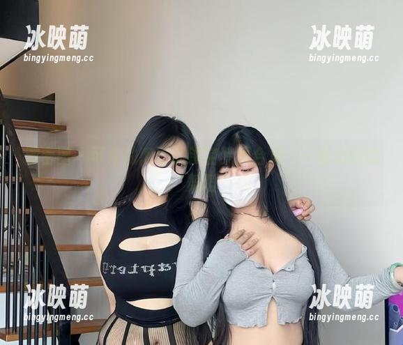 可爱的肉巴 微密圈 - 可爱的肉巴的镂空梦境合集:一场光影的舞蹈