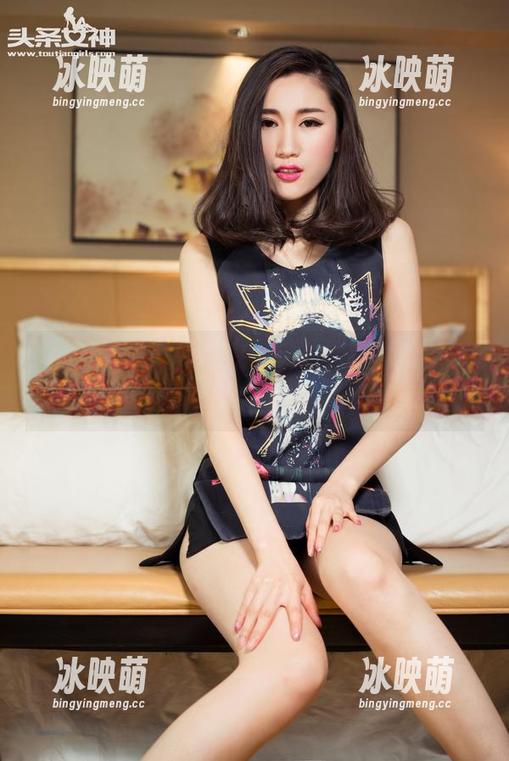 头条女神 - 看了COCO的JK，原图让我感觉像被慢慢包围，哎呀，这是什么魔法？