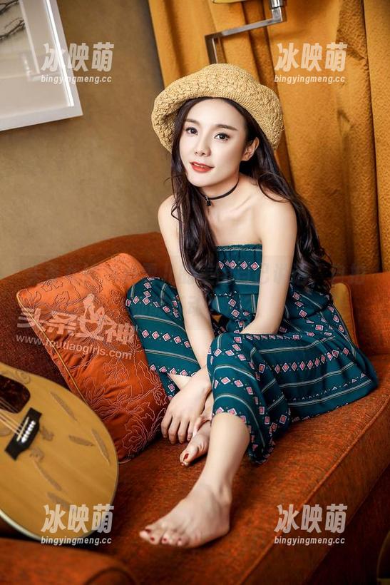 头条女神 - 幻雪儿的美图自己说话，自拍都能打动人心？