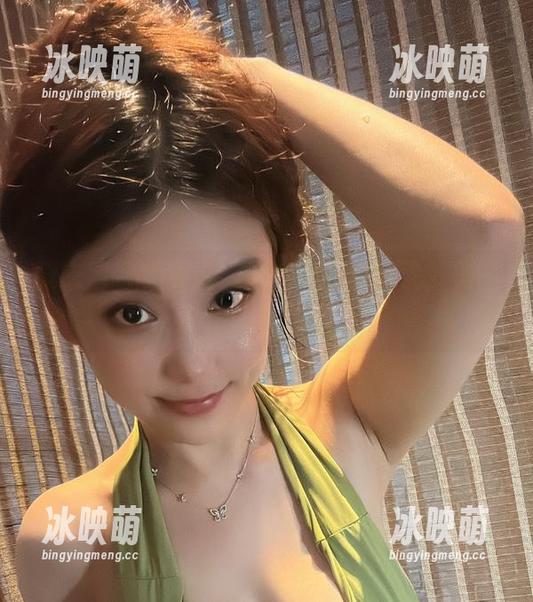微密圈 - 奶雯说：这种衣服真凉快，美图背后藏着什么？