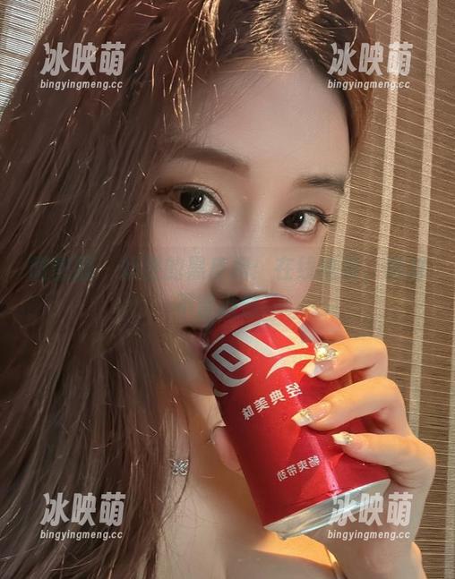 微密圈 - 奶雯的黑皮裙：在线抢镜，绝对不留遗憾！