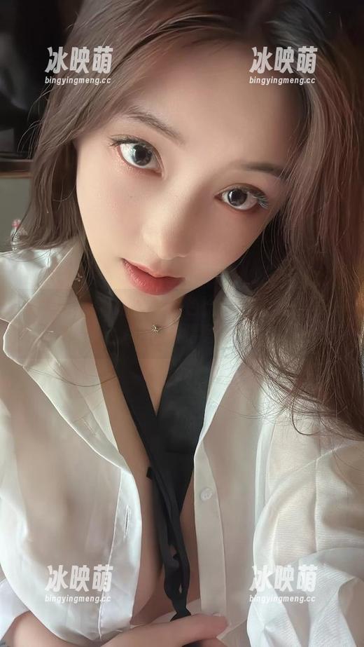 微密圈 - 看奶雯穿黑色比基尼的私房写真，我的眼睛亮了！