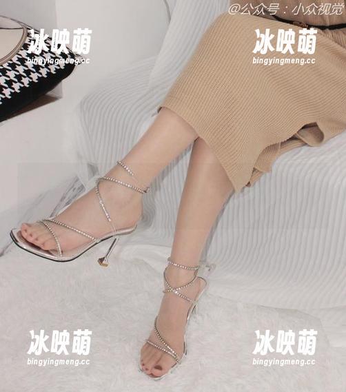 小众视觉 - 惠子的粉色世界：图集资源，快来围观她的粉嫩心事！