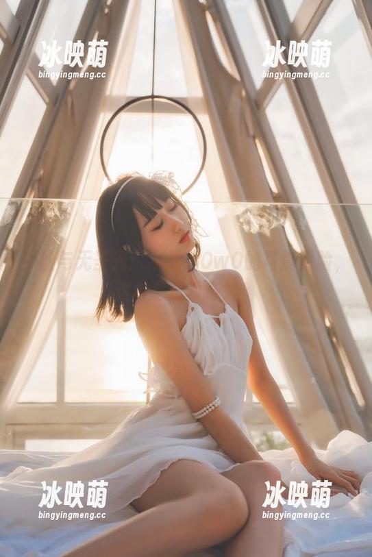 黑丝与无圣光：木绵绵OwO的写真冒险，这种感觉真奇妙！