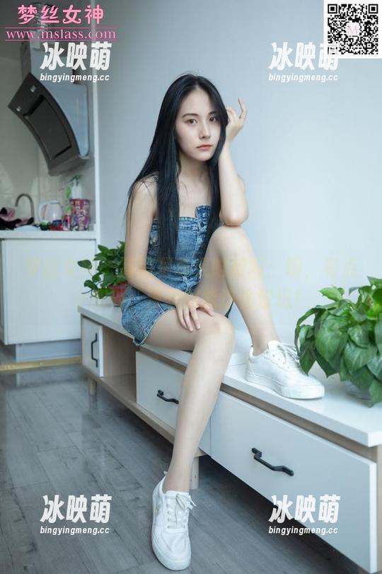梦丝女神 - 高清写真灵唯校园：呃，有点小意外，没想到能这么好玩！