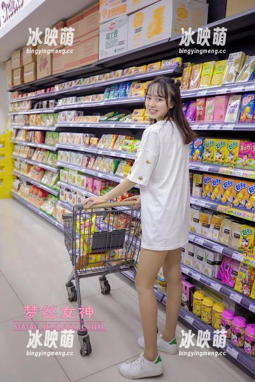 梦丝女神 - 看！免费“莹仙女”的黑白写真，居然让我怀疑自己是不是生活在电影里？