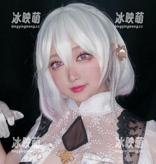 探寻椒妮佐仁的花嫁灵感：新图片，瞬间融化心！