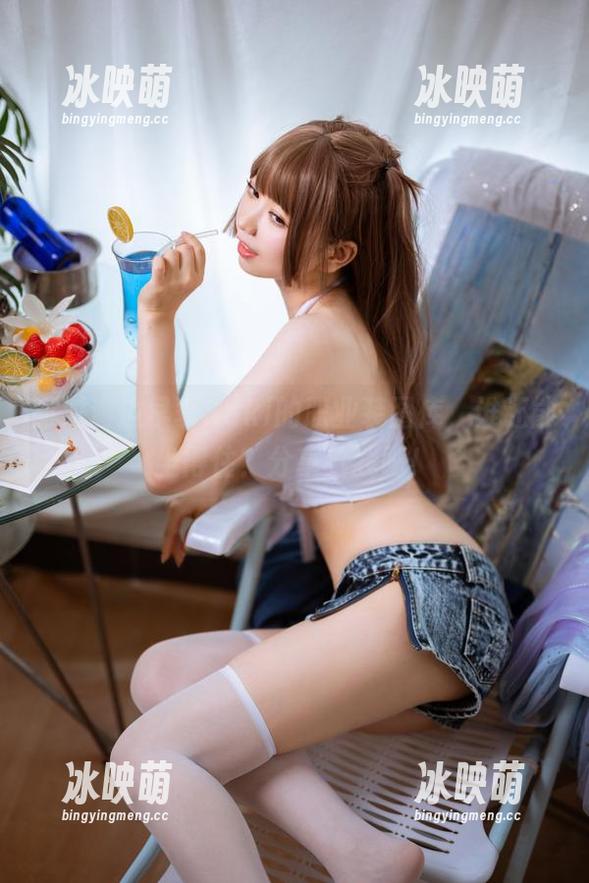 面对渡边早季Saki的职业装图库，谁还能坐得住？分享给我吧！