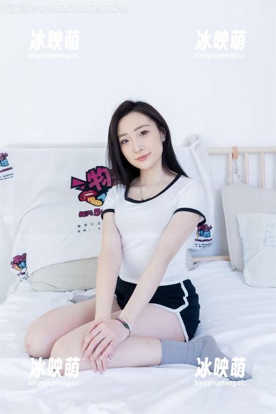 物恋传媒 - 当Elise遇到兔女郎：高清资源，让你循着兔子嗅到快乐的气息！