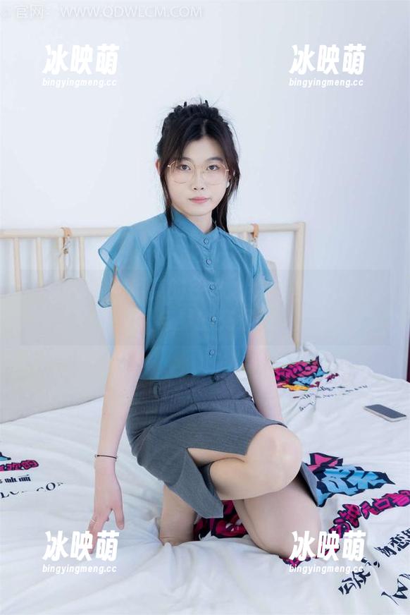物恋传媒 - 菜菜的往日之约套图：咖啡香与梦的交汇