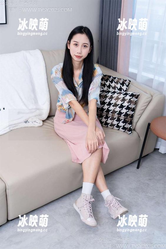 甜予摄影 - 哈喽，梨子和她的脏白棉袜：原图来一场轻松大分享