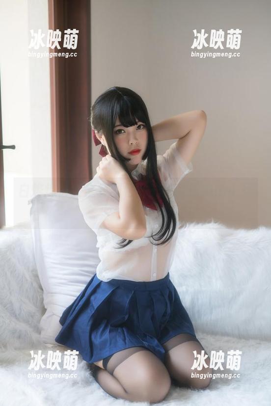 白烨烨修女全套图包，光影交错中的小秘密