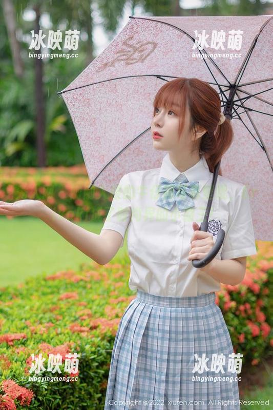 秀人网 - 刚刚入侵的牛仔裤写真壁纸，Erikaki成了时尚界的小霸王！