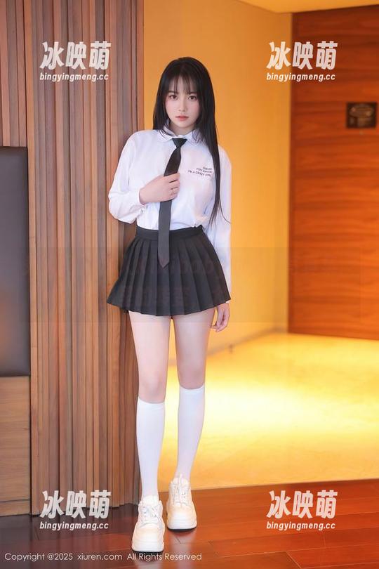 秀人网 - 深入Kikibaby的秘密写真集：原图里的转变，太难得了！