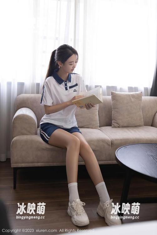 秀人网 - 别眨眼！“软情”镂空美图分享，感觉心脏又加速了…