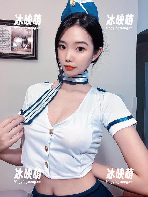 纪念小小v 微密圈 - 在校园里与纪念小小v相遇,免费写真展现青春无限可能!