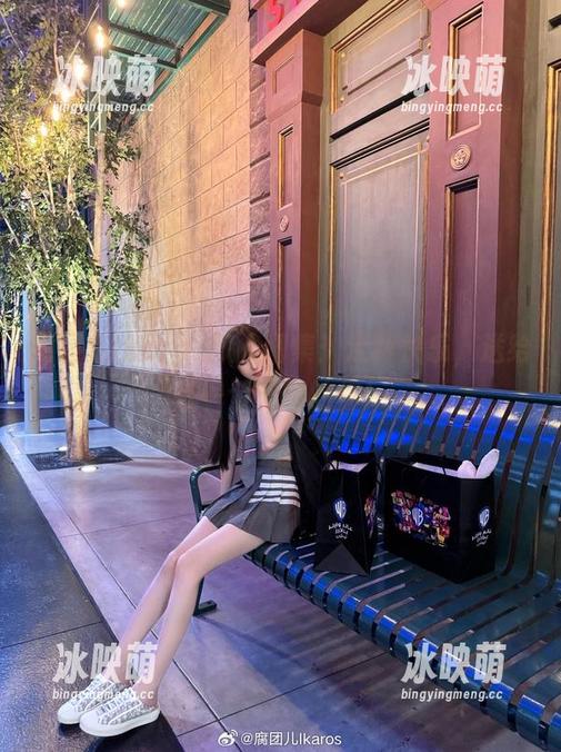 腐团儿Ikaros双人图集：定制快乐，送给每一个无聊的你！