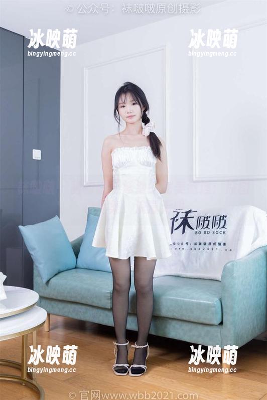 袜啵啵 - 甜甜圈与泳池的完美邂逅：原图作品集，浪漫无限
