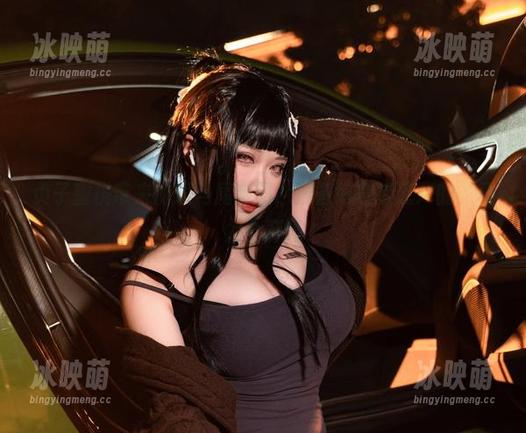 贞子蜜桃带来的双马尾套图，准备好迎接无尽的‘马’力全开吗？