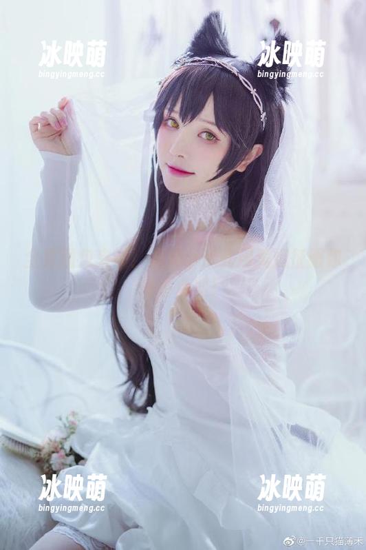 全套图包来袭！超级小禾儿用美腿征服你的小心脏！