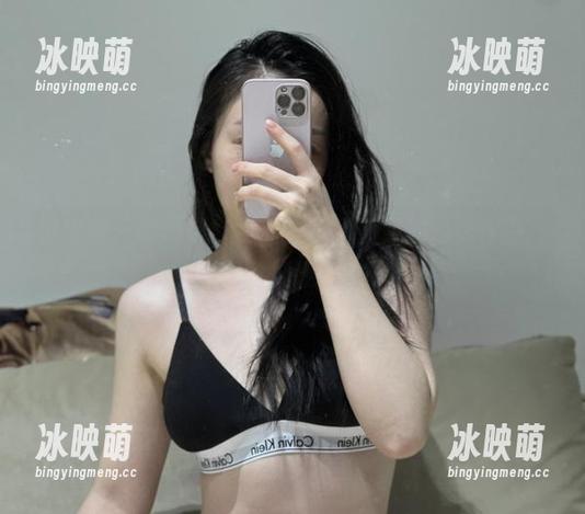 微密圈 - 高清细节尽显！铁锤姐姐的网袜作品，你能抗拒吗？