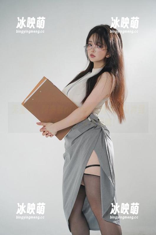 无圣光，阿寨寨ninja的连体衣，写真到底有多撩人，快来揭晓！