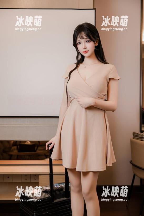 婚纱还可以这样穿？雪晴Astra的原图出乎你的意料！